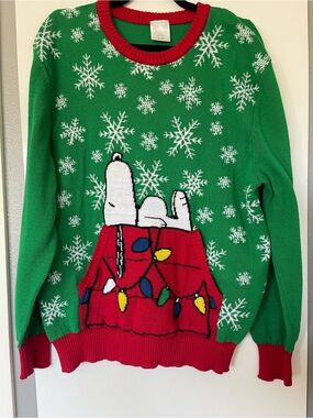 Peanuts Snoopy Christmas Sweater Adult XXL Green Doghouse Lights Snowflakes